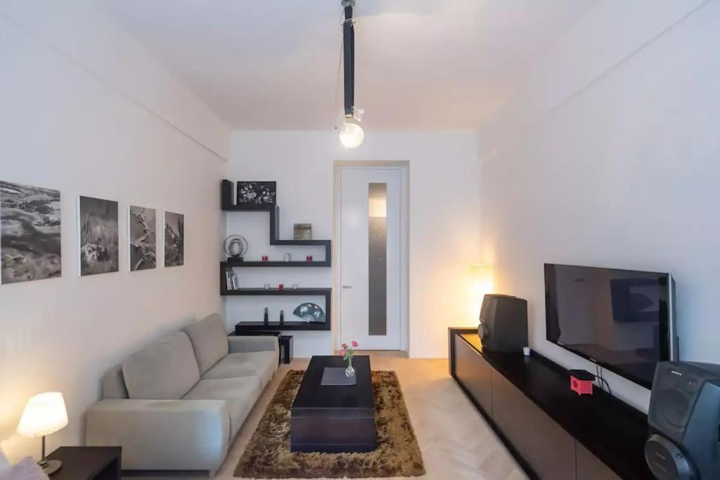 Luxury Apartment On Old Town Square Praag Buitenkant foto