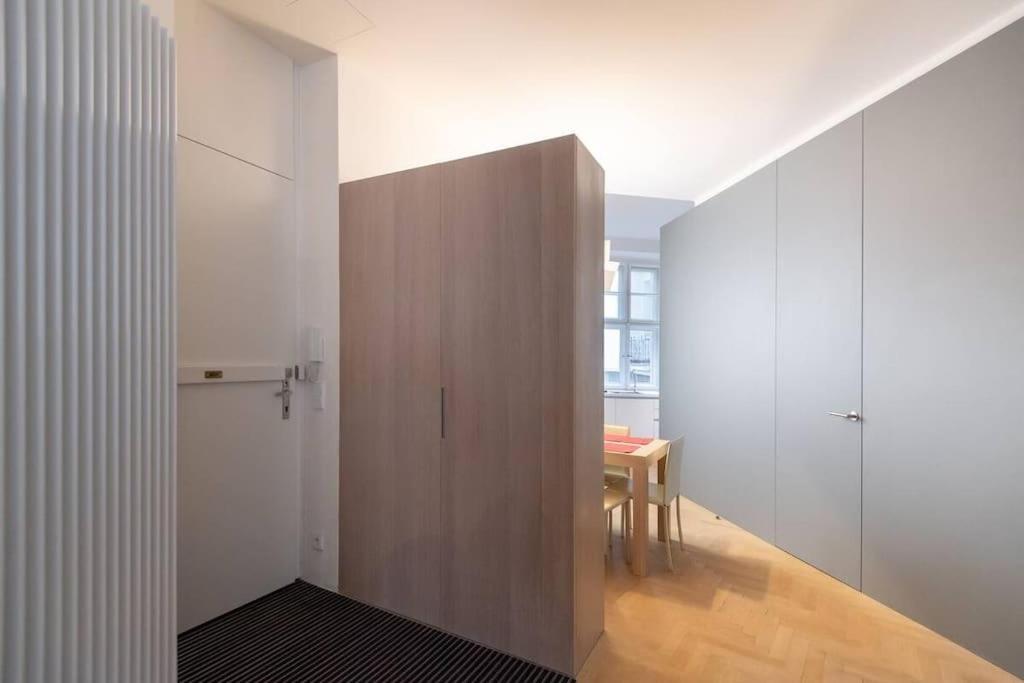 Luxury Apartment On Old Town Square Praag Buitenkant foto
