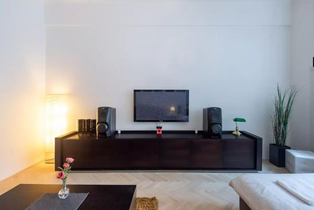 Luxury Apartment On Old Town Square Praag Buitenkant foto